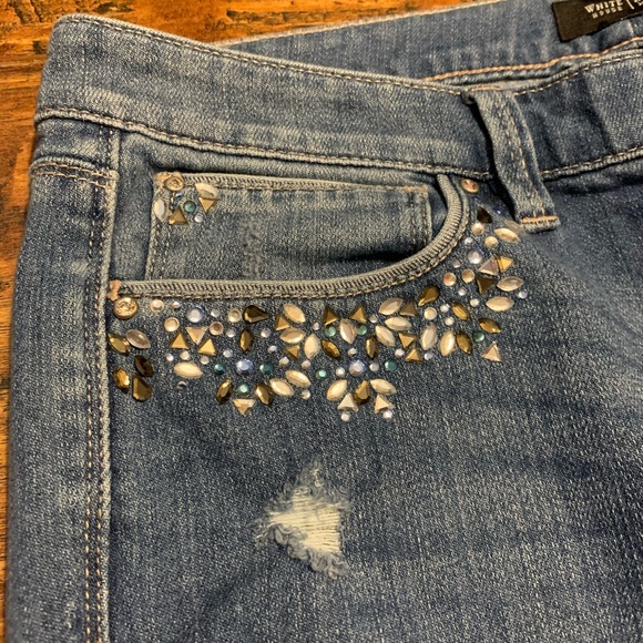 WHBM Girlfriend Jeans - Picture 4 of 9